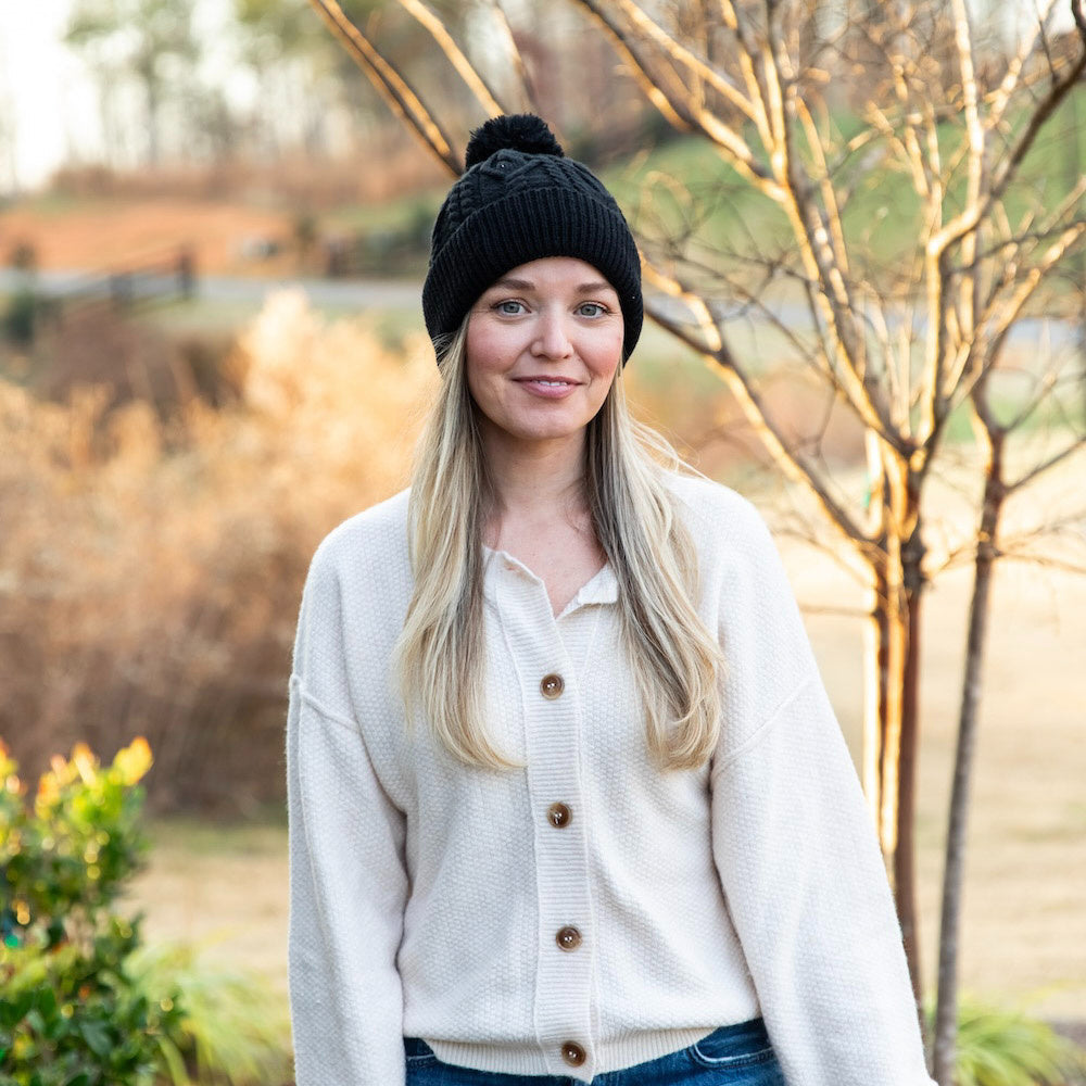 Cable Knit Pom-Pom Beanie - Black