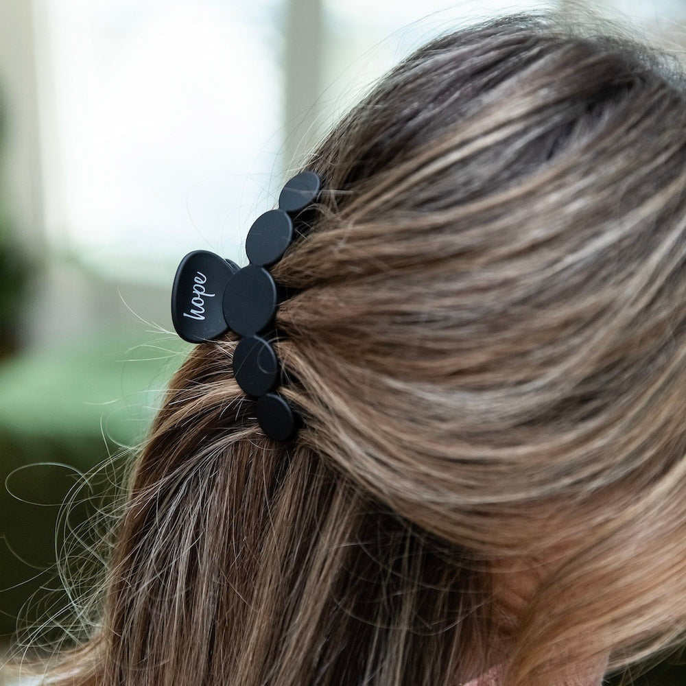 Matte Dot Claw Clip  - Black