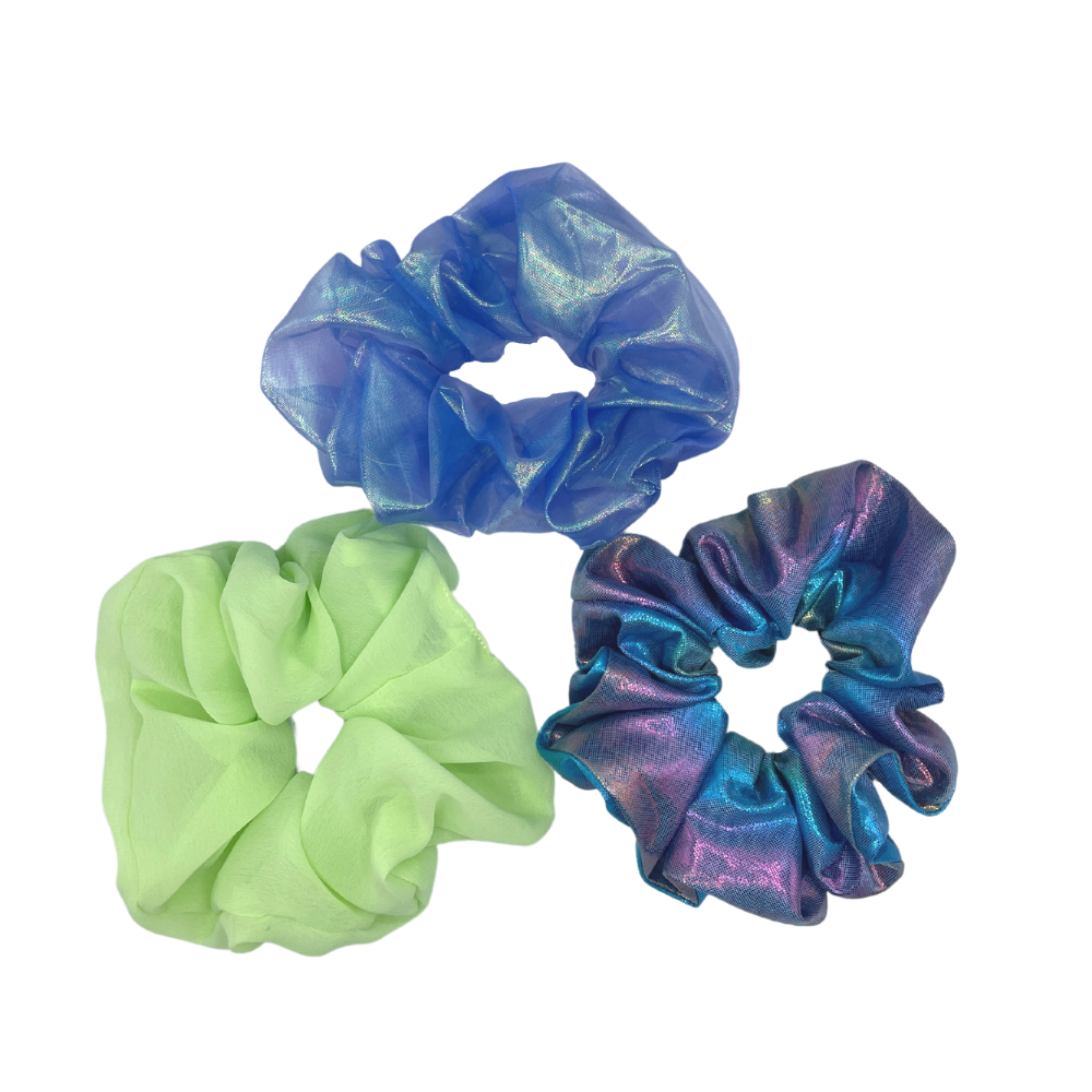 Claw Clip + Blue Free Goodies