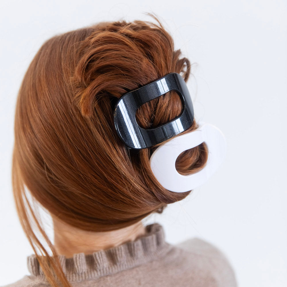 Large Oval Clip Set of 2 - Black + White