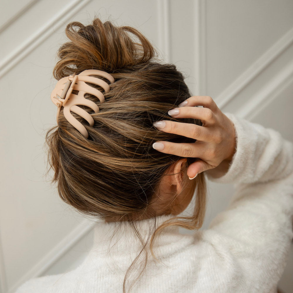 Extra Large Matte Claw Clip - Nude