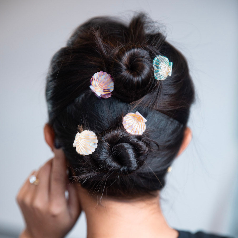 Mini Seashell Clip Set - Cream + Ocean Blue