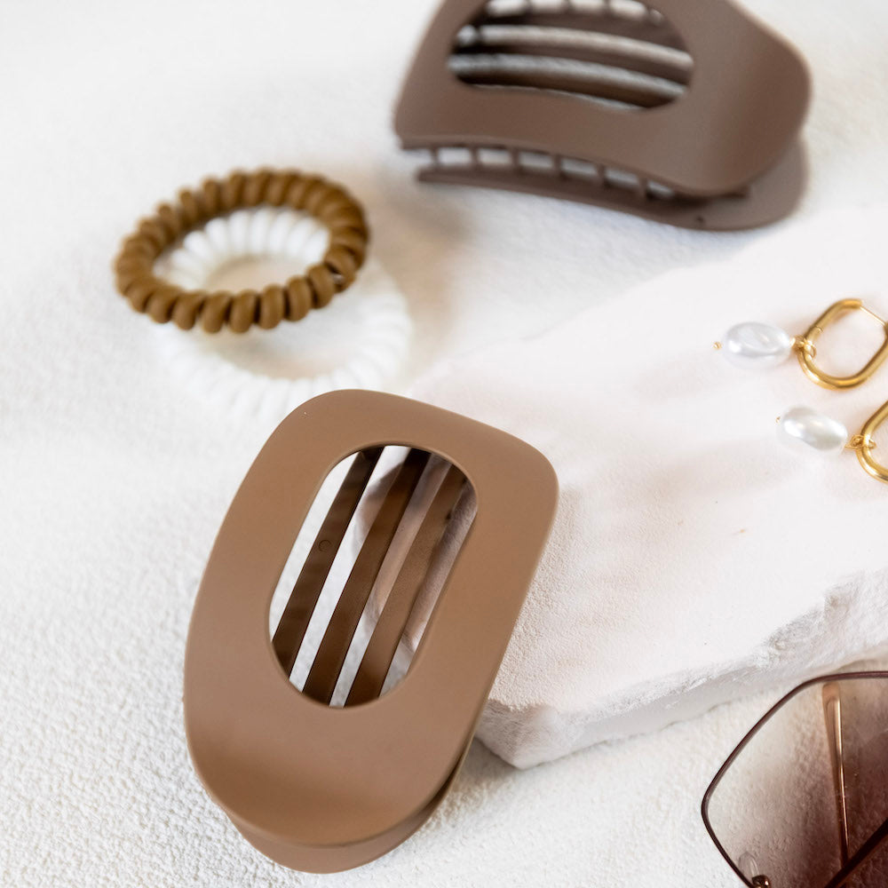 Large Oval Clip Set of 2 - Brown + Camel