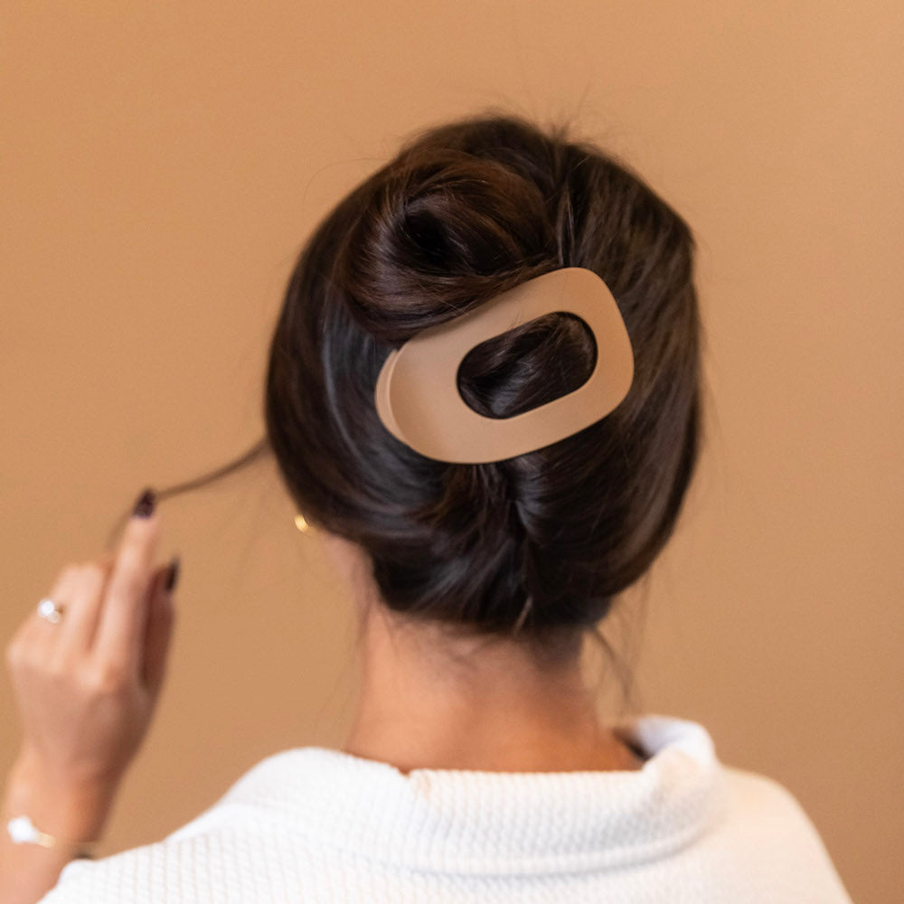 Large Oval Clip Set of 2 - Brown + Camel