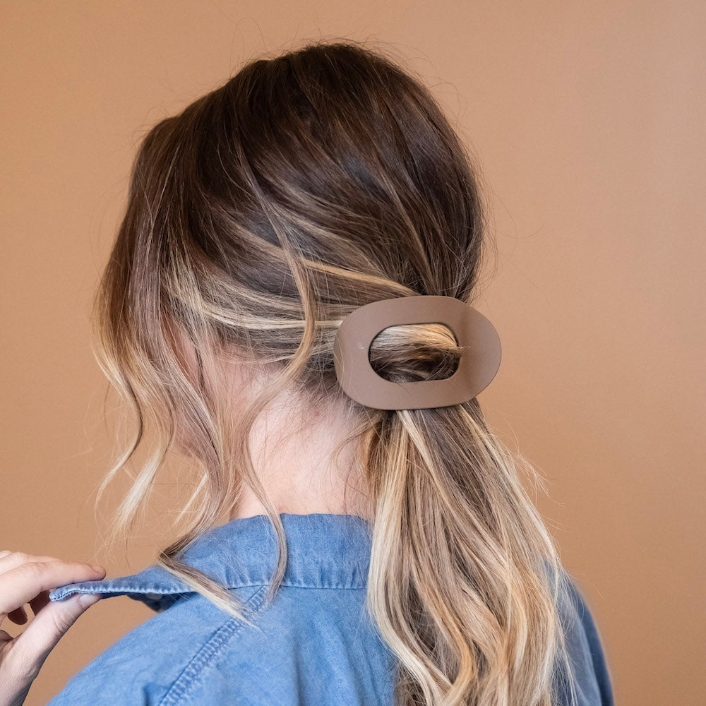 Large Oval Clip Set of 2 - Brown + Camel