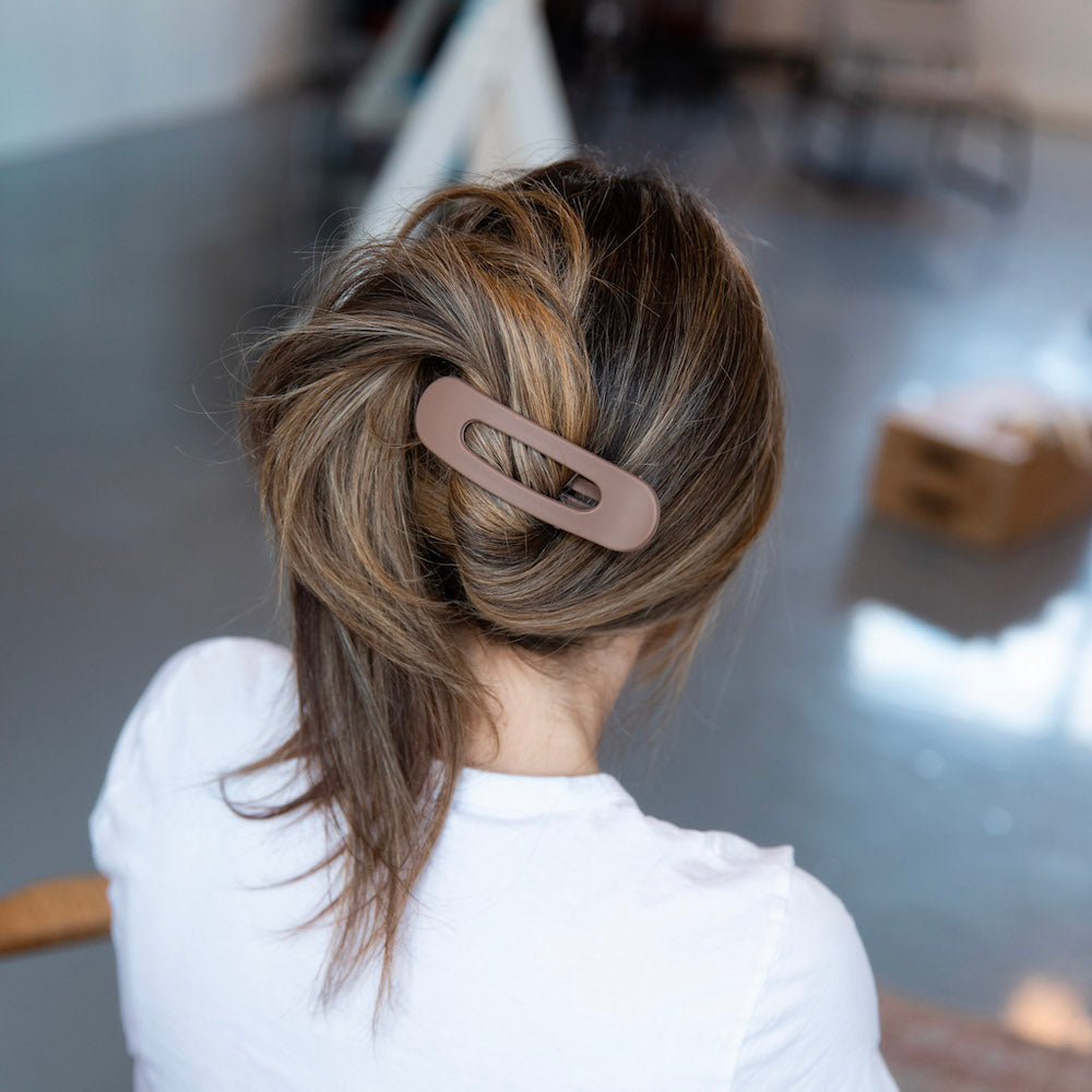Mixed Size Flat Lay Clip Set - Brown