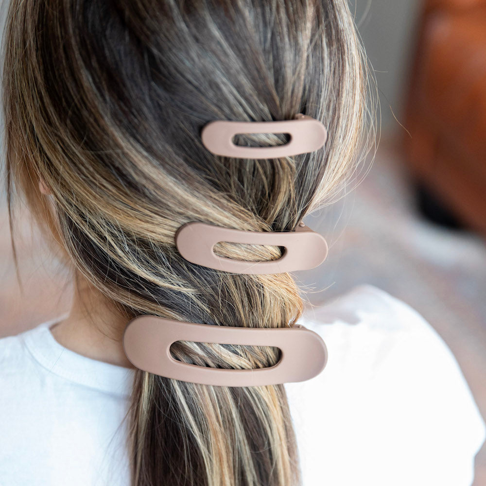Mixed Size Flat Lay Clip Set - Brown