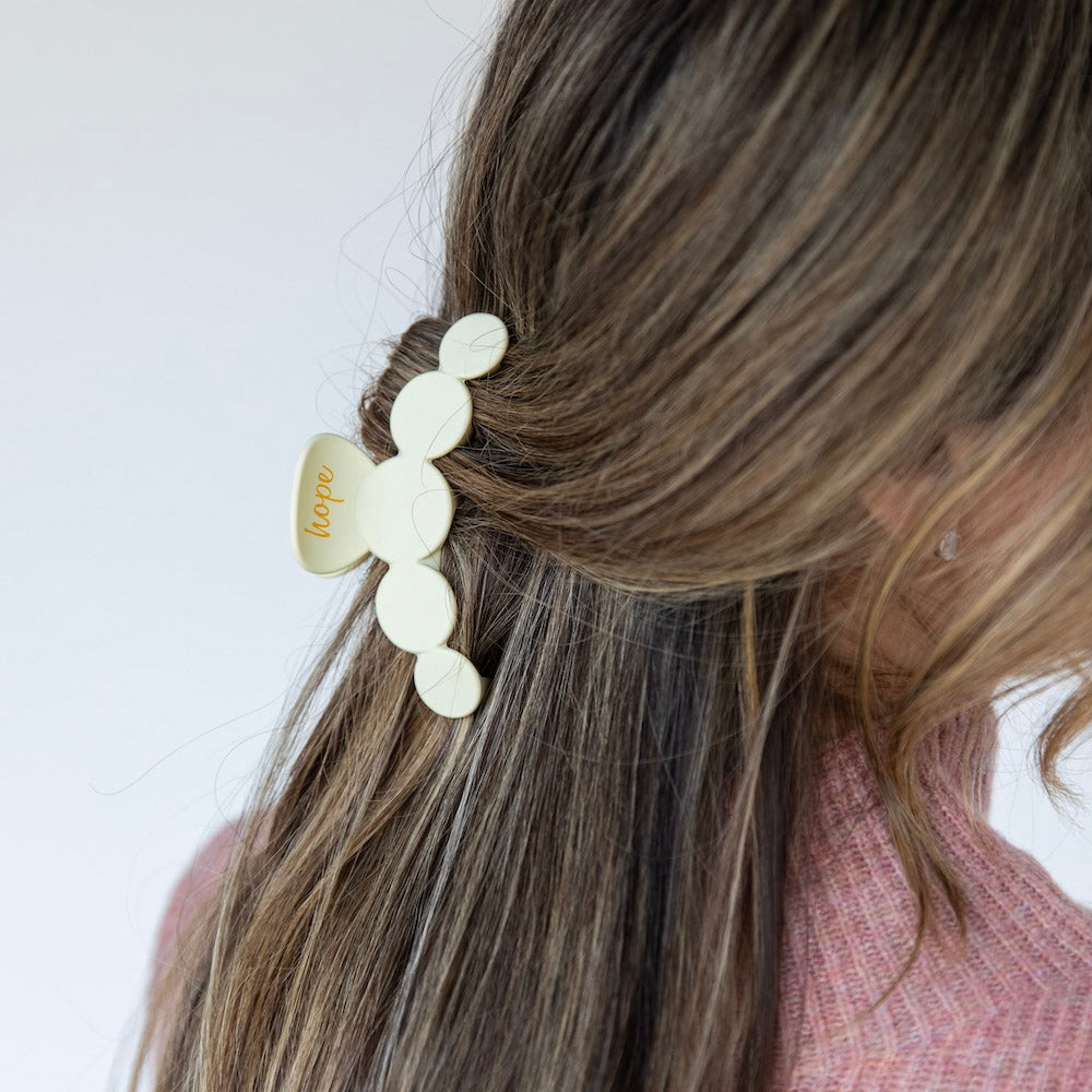 Matte Dot Claw Clip  - Cream
