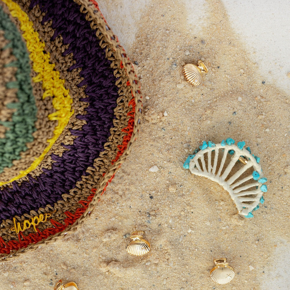 Raffia Seashell Hair Claw Clip - Teal