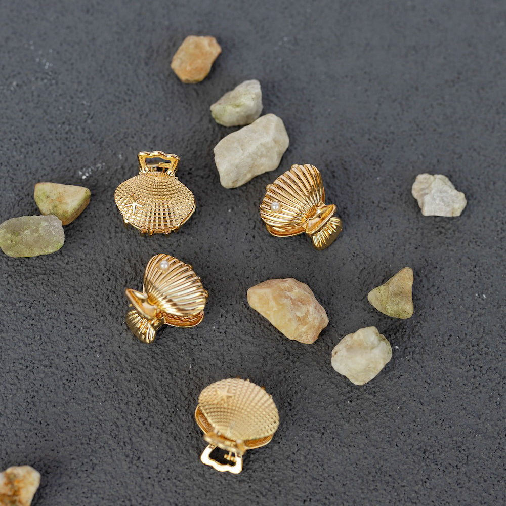 Mini Claw Clip Set of 4 - Gold Seashell