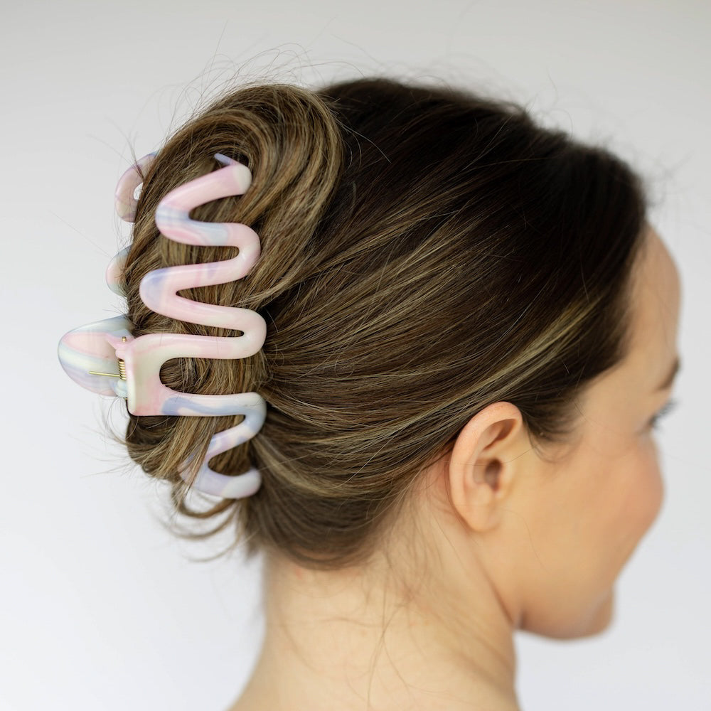 Large Wavy Claw Clip - Cotton Candy Skies Marble