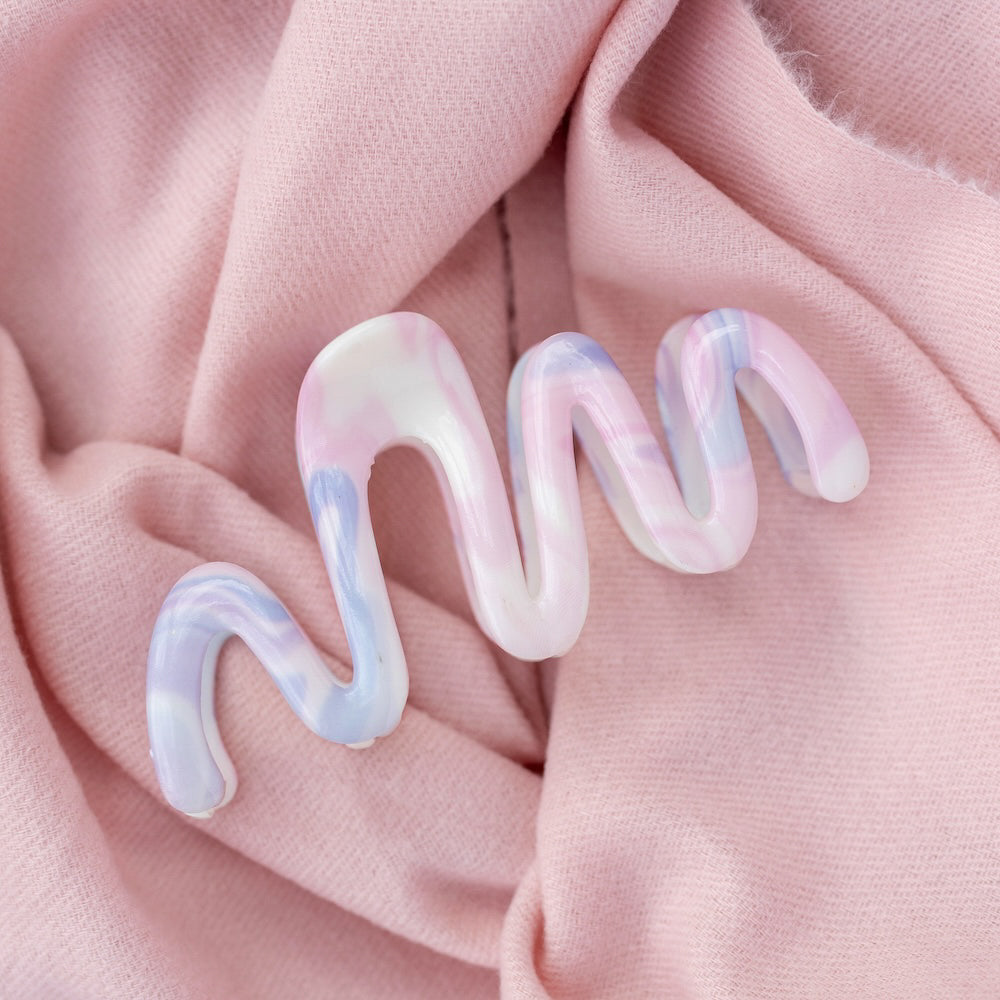 Large Wavy Claw Clip - Cotton Candy Skies Marble