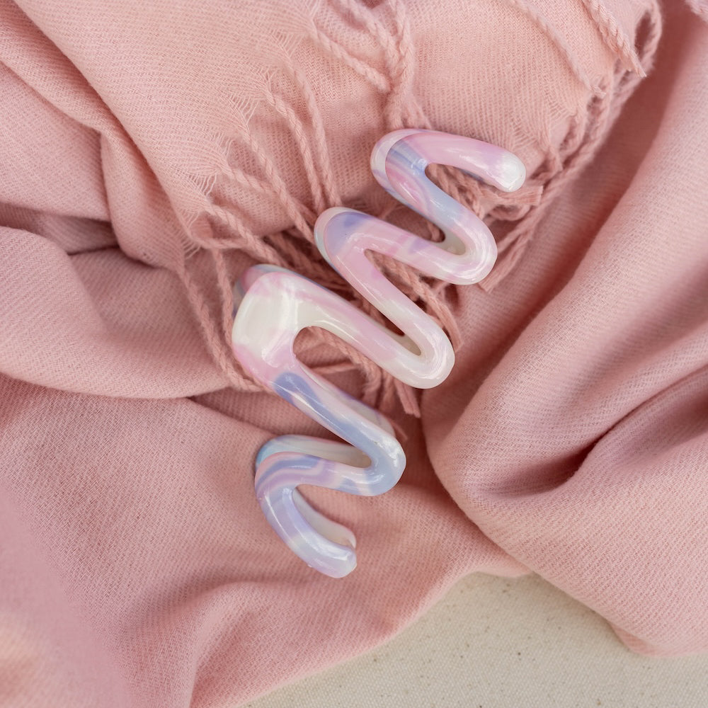 Large Wavy Claw Clip - Cotton Candy Skies Marble