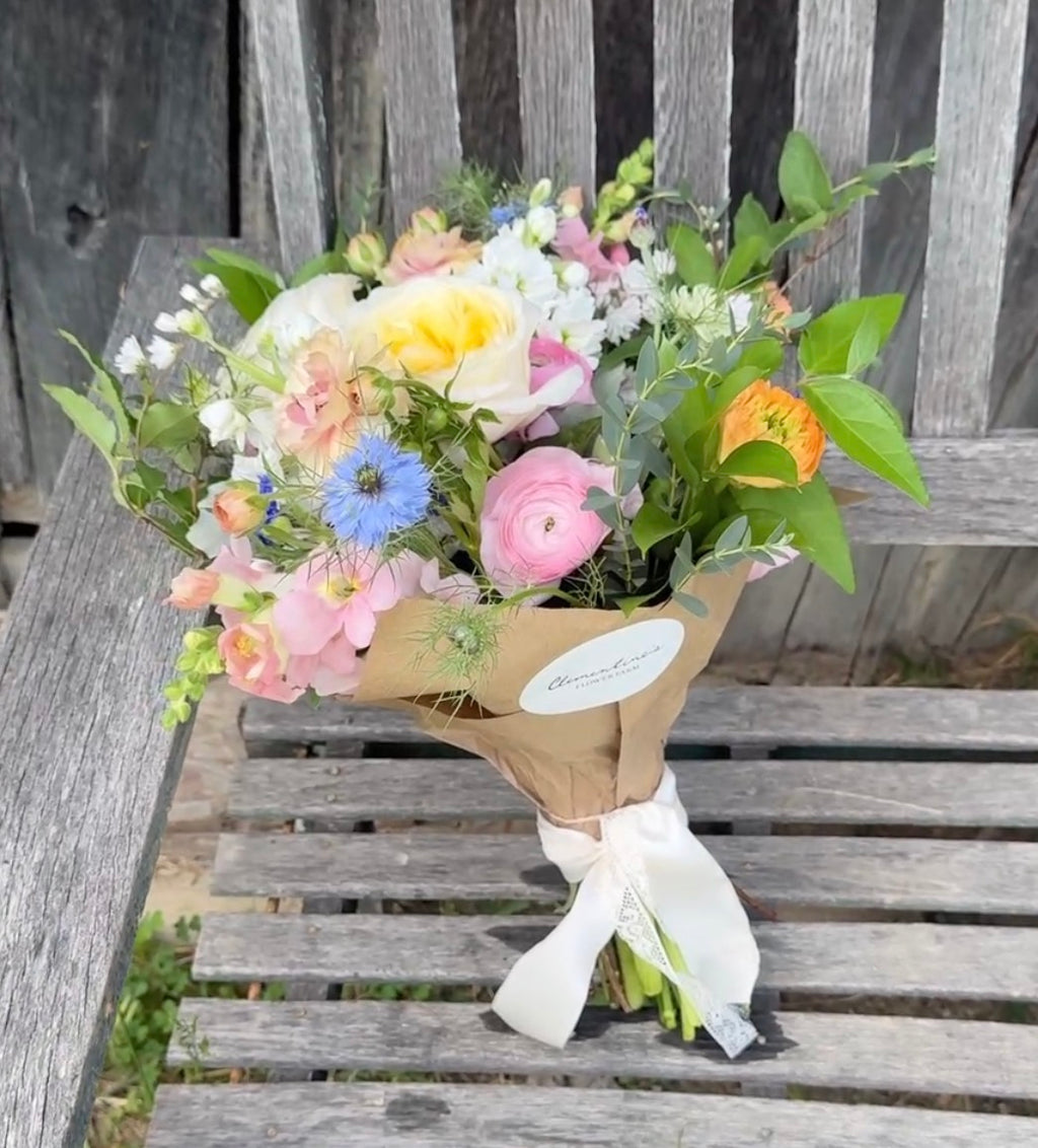 Blooms & Beauty $200 Luxe Bundle – Mother's Day Experience