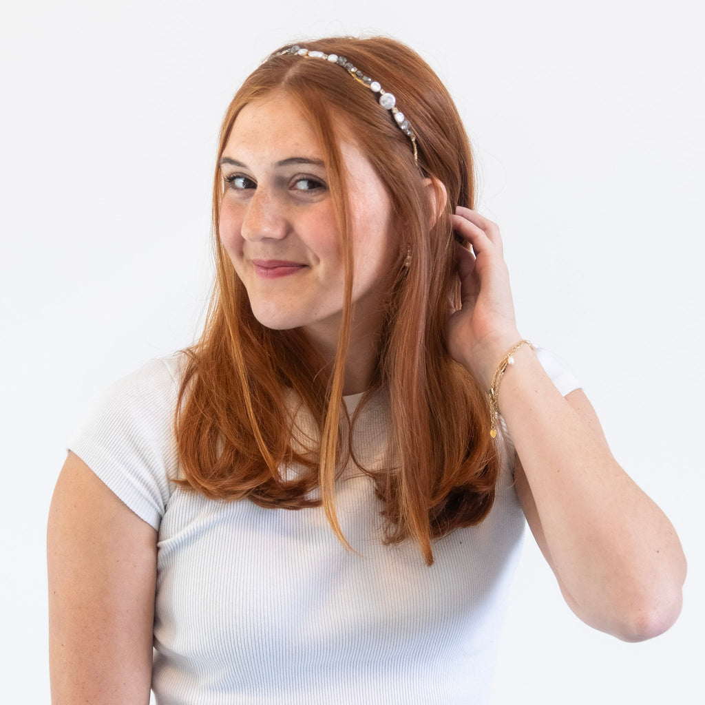 Wavy Oyster Pearl Headband - Grey