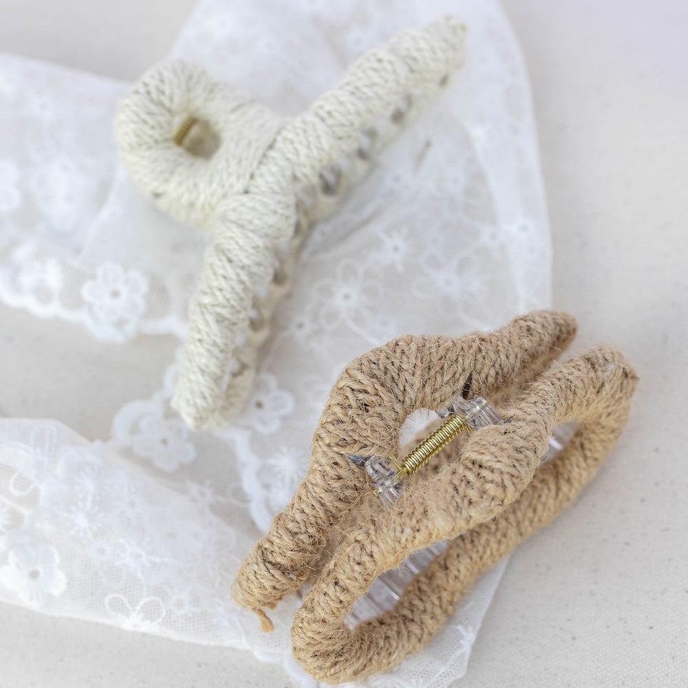 Large Oval Threaded Claw Clip - Tan